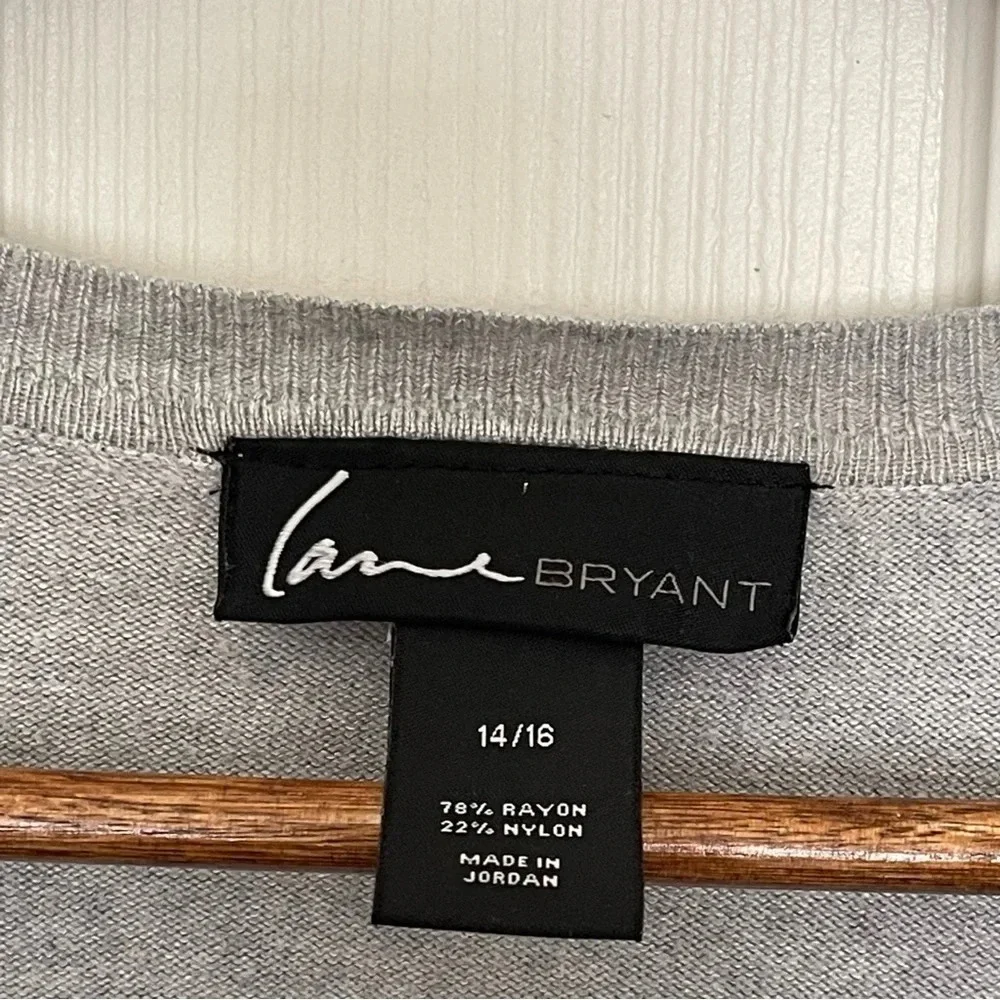 Lane Bryant V-Neck Striped Pullover Size‎ 14/16